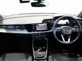 納車前のメンテナンス内容は車両ごとに異なりますので、商談時に詳細ににお打合せをさせていただきます。