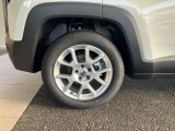 厚みのあるタイヤは衝撃を吸修する役目を果たしてくれるため、乗り心地にもご満足頂けます。