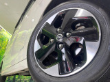 【純正14インチアルミホイール】外観にマッチした純正アルミホイールを装着しております。各種社外アルミホイールや、スタッドレスタイヤも取扱いしております。是非ご相談ください♪