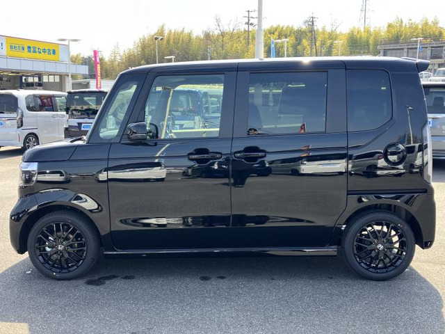 ホンダ N-BOXカスタム ターボ ブラック スタイル の中古車詳細 (登録済