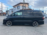 夜22時までライトアップ!展示車見放題!夜間はスタッフも居ませんが、時間を気にせず心置きなく御覧ください。