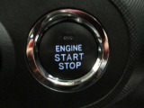 スマートキー付き♪プッシュスタートシステムを採用!スマートキーをカバンやポケットから取り出さずに、ボタンひとつでエンジン始動できます☆鍵を探す手間は必要なしです♪