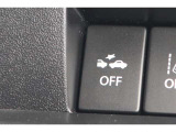 走行中に前方の車両等を認識し、衝突しそうな時は警報とブレーキで衝突回避と被害軽減をアシスト。より安全にドライブをお楽しみいただけます。