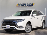 アウトランダーPHEV 2.4 G プラスパッケージ 4WD SDナビフルセグDVD再生ブルートゥース接続