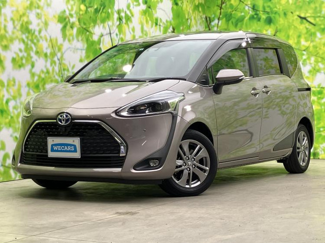 シエンタハイブリッド 1.5 ファンベース G クエロ