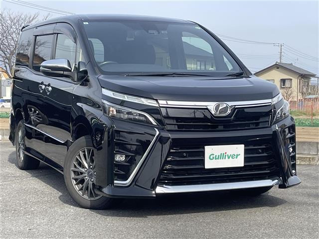 ヴォクシー 2.0 ZS 煌II 4WD 修復歴無し