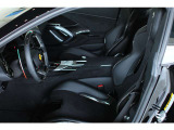 ■カーボンファイバーレーシングシート■カラーテッドスタンダードステッチ/Grigio Chiaro■マットインテ―クレザー・ALCA LOR/ALCANTARA NERO■カーボンファイバーエクステリアミラー