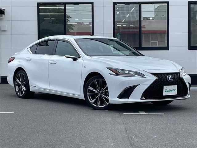 ES 300h Fスポーツ 本革シート サンルーフ