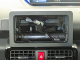 オーディオ取り付けスペースあります。 お好きなナビやオーディオを取り付け出来ます。