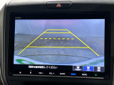 【バックモニター】後ろのカメラの映像をモニターに映し出すことができます!後方の見えない死角や、障害物との距離感をしっかり確認することができます!駐車が苦手な方におすすめです。