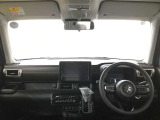 見通しのよいすっきりとした視界で、誰でも運転しやすいです。運転のしやすさは疲れにくさにも繋がりますよ♪