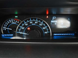 展示車は車の全てを知り尽くしたエキスパートが基本性能に関わる機能や状態を徹底的にチェックしています。消耗部品の事前交換など法定12ヶ月点検相当の点検・整備を必ず実施しています。
