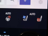 本革シートには、背もたれと座面から爽やかな風が吹き出るシートベンチレーション機能を搭載。夏の暑い日にもシートと密着している背中や足腰の蒸れを防ぎ、快適なドライブを楽しむことができます。