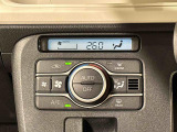 車内空調は&rdquo;AUTOエアコン&rdquo;にお任せ。運転に集中出来ますよ!
