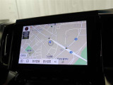 メモリーナビです。目的地までストレスフリーで案内します。タッチパネルで使いやすいです。