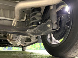 お車を安心してお乗りいただく為には、足回りの定期点検が欠かせません。サービスサポート(有償保証)では無料点検もご提供しており、安心のカーライフをお過ごしいただけるサポート体制が整っています。