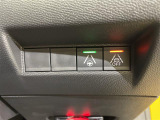 【レーンアシスト】走行中に居眠り・わき見等で不意に車線を横切った場合、警報やハンドルへの振動などで危険を教えてくれます♪