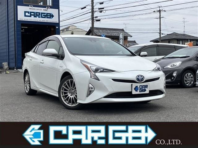 プリウス 1.8 S 純正ナビ・CD・DVD・Bluetooth・バックカメ