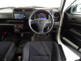 視界良好、操作しやすい運転席です。