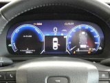 視認性の良いスピードメーターですね。夜も見やすく表示されますので運転が楽しくなります。