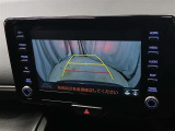 バックガイドモニターで、後方を確認しながら安心して駐車することができます。運転初心者も熟練者も必須の機能ですよ!