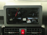 オーディオ取り付けスペースあります。 お好きなナビやオーディオを取り付け出来ます。