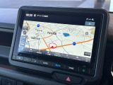 ナビも付いてますので、知らない道でのドライブも快適&安心です。