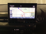 ナビゲーションはフルセグTV、インターナビ対応のGathers純正メモリーナビを搭載しています。Bluetoothオーディオ機能がありますので、スマートフォンなどの音楽も再生できます。