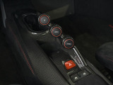 488 Pistaは、FerrariのミッドシップV8シリーズの中でもサーキット走行を強く意識して開発されたモデルです。