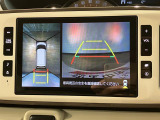 【パノラマカメラ】フロント・リヤ・サイドにカメラが付いているのでカーナビ画面に上空から見たように映し出されるので車庫入れが非常に簡単にできます☆ 純正ナビ連動です☆狭い道でのすれ違いにも安心♪