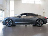 e-tron GT クワトロ 4WD 