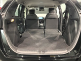 リアシートを倒すと、ラゲッジスペースを広くお使いいただけます!