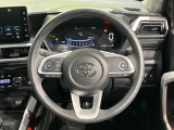 ステアリングも使用感が少なく、きれいな状態となっております♪
