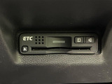 【ETC】高速道路の料金所をストレスなく通過!話題のスポットやサービスエリアに多い「スマートIC」利用時は必須のアイテムです。当店でセットアップを実施、ご納車当日からすぐにご利用いただけます!