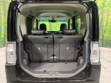 普段のお買い物や通勤、送迎等に十分な荷室スペースを確保しております。セカンドシートを倒すと、大きな荷物の積載も可能です♪
