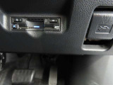 ETC車載器付きです。高速道路の料金所もスムーズに通過できます。