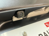 見えにくい後方をカーナビ画面で確認できるので非常にありがたい装備ですね♪ 純正のカーナビ連動です☆