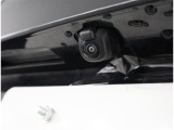 バックカメラが付いているので後方確認が非常にしやすいです。今や運転初心者も熟練者も必須装備!ついていて損はないですね♪