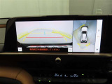 バックモニターを装備しています。車庫入れ時等に車両後方が確認出来るのでとても便利です。