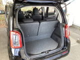 リアシートがあっても、しっかり荷物を積む事ができます。