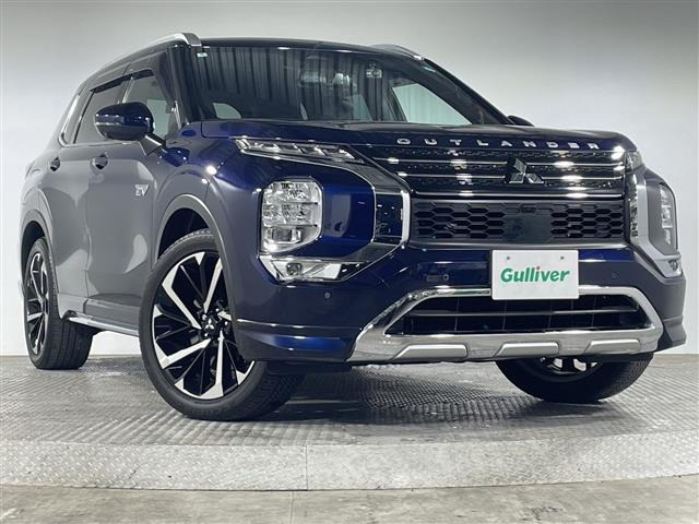 アウトランダー PHEV 2.4 P 4WD 本革シート
