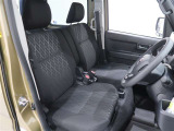見通しのよいすっきりとした視界で、誰でも運転しやすいです。運転のしやすさは疲れにくさにも繋がりますよ♪