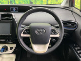 【純正革巻きステアリング】上質な革を使用することで、手にしっかり馴染みとても運転しやすいハンドルです♪