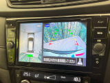 【アラウンドビューモニター】専用のカメラにより、上から見下ろしたような視点で360度クルマの周囲を確認することができます☆死角部分も確認しやすく、狭い場所での切り返しや駐車もスムーズに行えます。