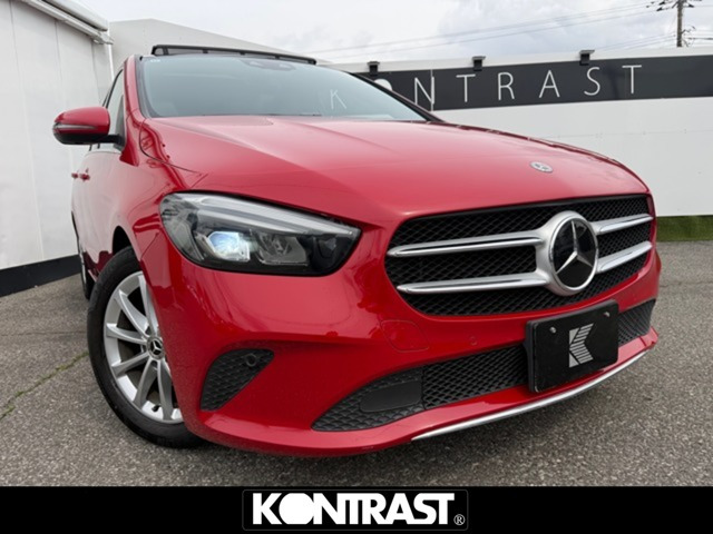 Bクラス B180 純正ナビBT/USB ワイヤレス充電