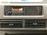 純正ラジオチューナーがついています。
