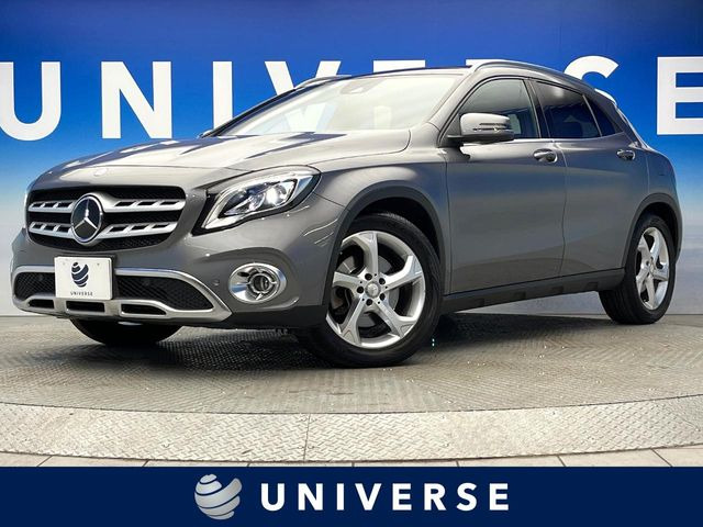 GLAクラスGLA220 4マチック 4WD