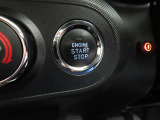プッシュスタートです。エンジンの始動、停止がワンタッチ操作で出来ます。