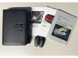 ■禁煙車 ■新車時保証書 ■取扱説明書 ■ナビ取説 ■ディーラー点検記録簿(H28〜30、R02、03、06) ■スペアキー