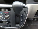 インパネシフトのCVTオートマチック車です。